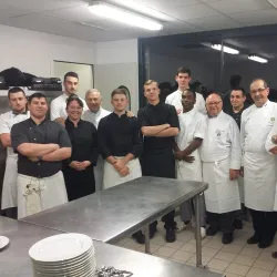 Place Sainte-Croix - Issoudun