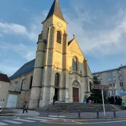 Église Saint-Étienne d'Issy-les-Moulineaux - Issy-les-Moulineaux
