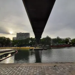 Le Canal de l'Ourcq - La Courneuve