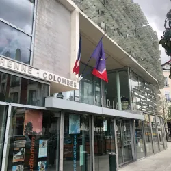 Bibliothèque Municipale de La Garenne-Colombes - La Garenne-Colombes