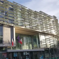 Bibliothèque Municipale de La Garenne-Colombes - La Garenne-Colombes