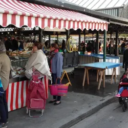 La Garenne-Colombes Market - La Garenne-Colombes