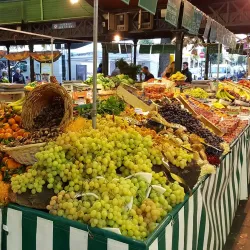 La Garenne-Colombes Market - La Garenne-Colombes
