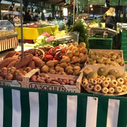 La Garenne-Colombes Market - La Garenne-Colombes