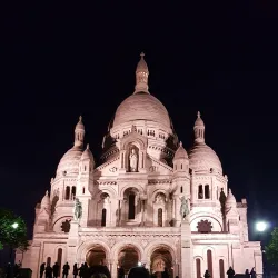 Montmartre and Sacré-Cœur Basilica - Paris