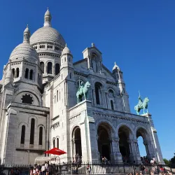 Montmartre and Sacré-Cœur Basilica - Paris