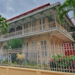 Rue Saint-John Perse - Pointe-a-Pitre