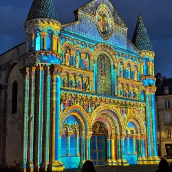 Church of Notre-Dame la Grande - Night Light Show - Poitiers