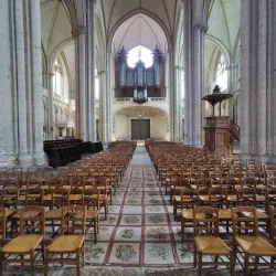 Poitiers Cathedral (Cathédrale Saint-Pierre de Poitiers) - Poitiers
