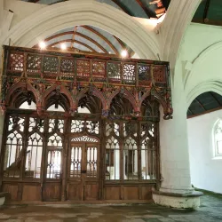 Chapelle Saint-Fiacre - Rostrenen