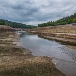 Lac de Guerlédan (nearby) - Rostrenen