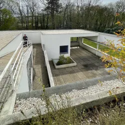 Villa Savoye (nearby) - Rueil-Malmaison