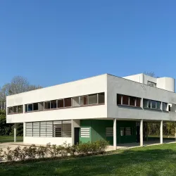 Villa Savoye (nearby) - Rueil-Malmaison
