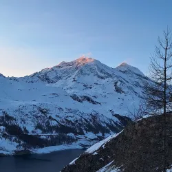 Snowshoeing and Winter Hiking Trails - Val d'isere