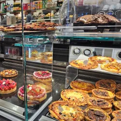 The Versailles Market (Marché Notre-Dame) - Versailles