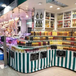 The Versailles Market (Marché Notre-Dame) - Versailles