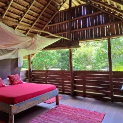 Eco-Lodge Stays - Citron