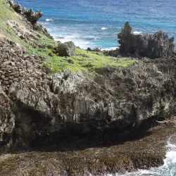 Rurutu Caves - Amaru