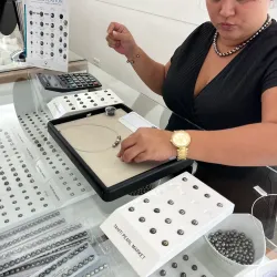 Tahiti Pearl Market - Mahina