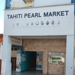 Tahiti Pearl Market - Mahina