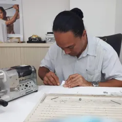 Tahiti Pearl Market - Mahina