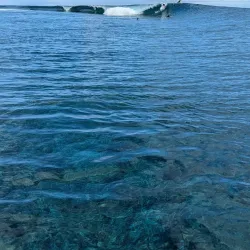 Teahupo'o Surfing Spot - Mataiea