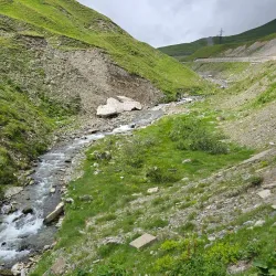 Tetri Tskaro Mineral Water Springs - Abastumani