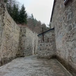 Green Monastery (Tsagveri Monastery) - Borjomi