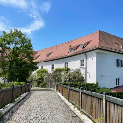 Burg Abensberg (Abensberg Castle) - Abensberg