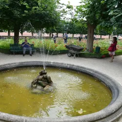 Neue Residenz and Rose Garden - Bamberg