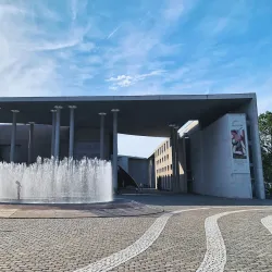 Bundeskunsthalle (Federal Art and Exhibition Hall) - Bonn