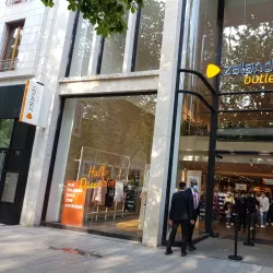 Königsallee (Kö) - Dusseldorf