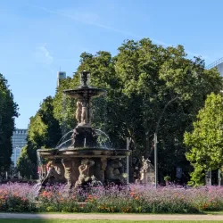 Königsallee (Kö) - Dusseldorf