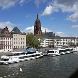 Museumsufer (Museum Embankment) - Frankfurt