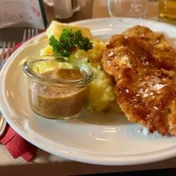Local Bavarian Cuisine Restaurants - Garching an der Alz