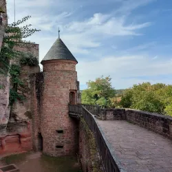 Nanstein Castle (Burg Nanstein) - Landstuhl