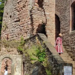 Nanstein Castle (Burg Nanstein) - Landstuhl