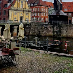 Old Crane (Alter Kran) - Lüneburg