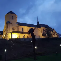 Mönchengladbach Cathedral (Münster St. Vitus) - Moenchengladbach