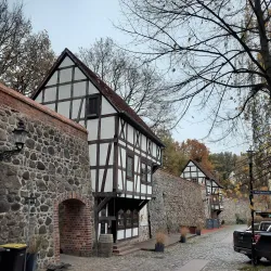 Neubrandenburg City Wall (Ringmauer) - Neubrandenburg