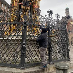 Schöner Brunnen (Beautiful Fountain) - Nuremberg