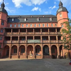 Isenburger Schloss - Offenbach am Main