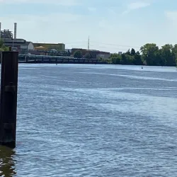 Main River Promenade - Ruesselsheim
