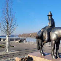 Main River Promenade - Ruesselsheim