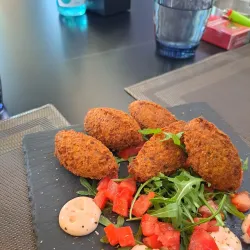 Local Taverns and Cafes - Aegiali