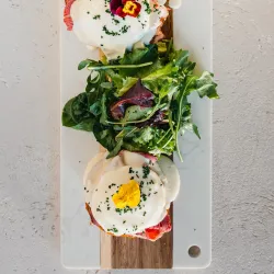 Local Cafes and Taverns - Melissia