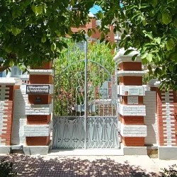 Nea Smyrni Library - Nea Smyrni