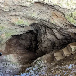 Vari Cave (Cave of Vari) - Vari