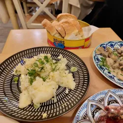 Tsipouro Taverns in Volos - Volos