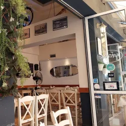 Tsipouro Taverns in Volos - Volos